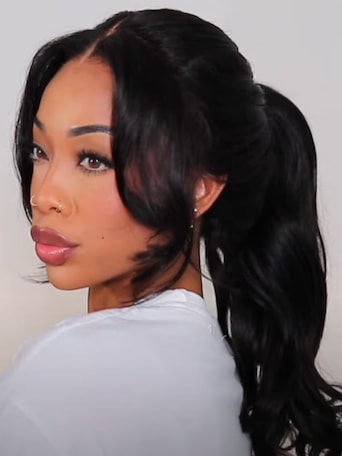 UNice Perruque Full Lace Body Wave en cheveux humains avec lace transparente pré-éclaircie et baby hair